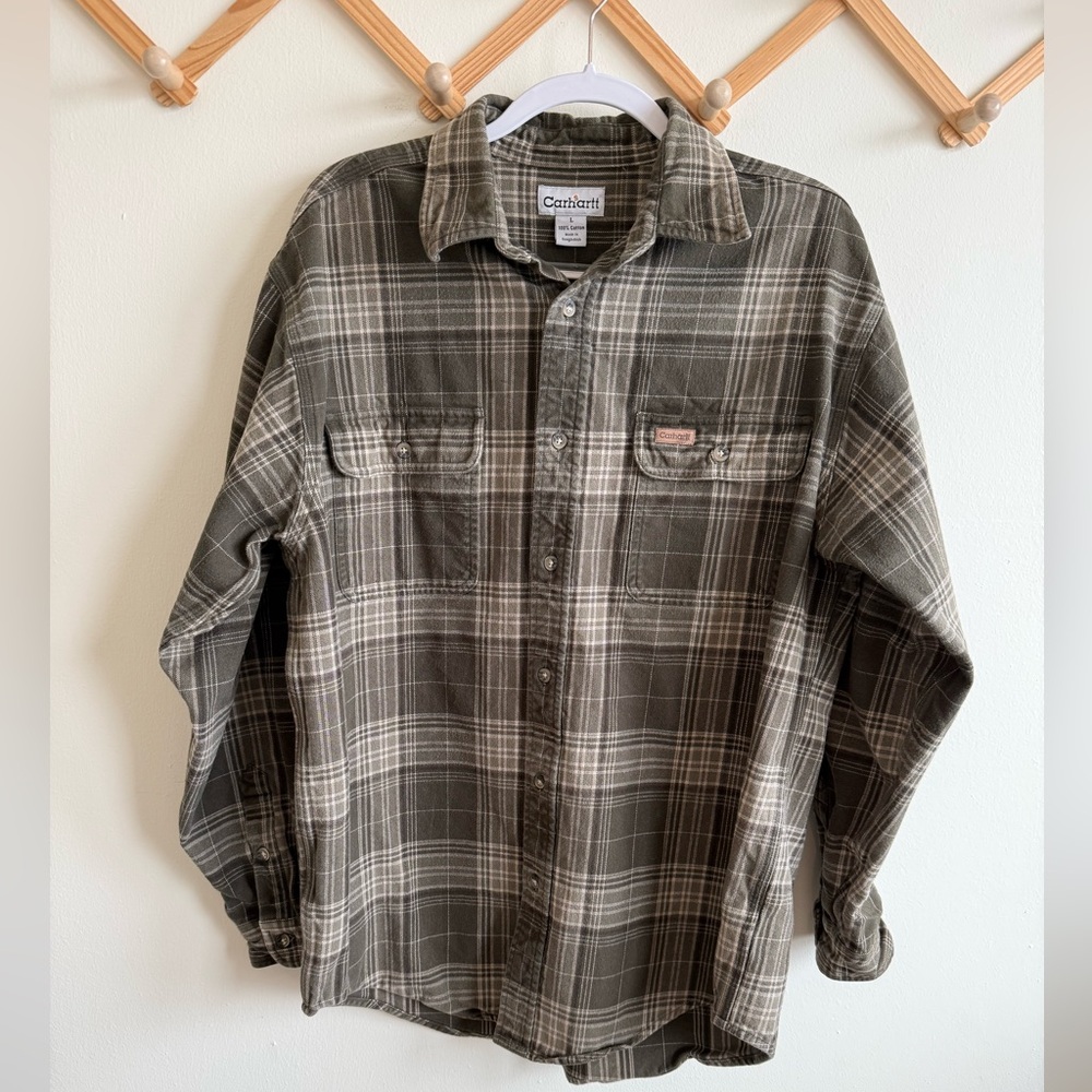 Carhartt Plaid Flannel Heavyweight Button down shirt